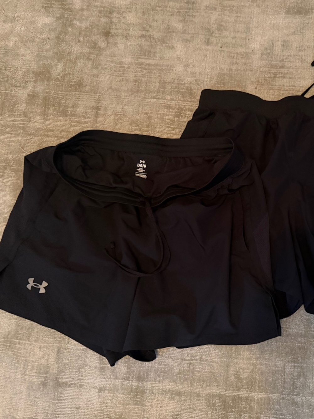 2 pairs of men’s Under Armour Shorts